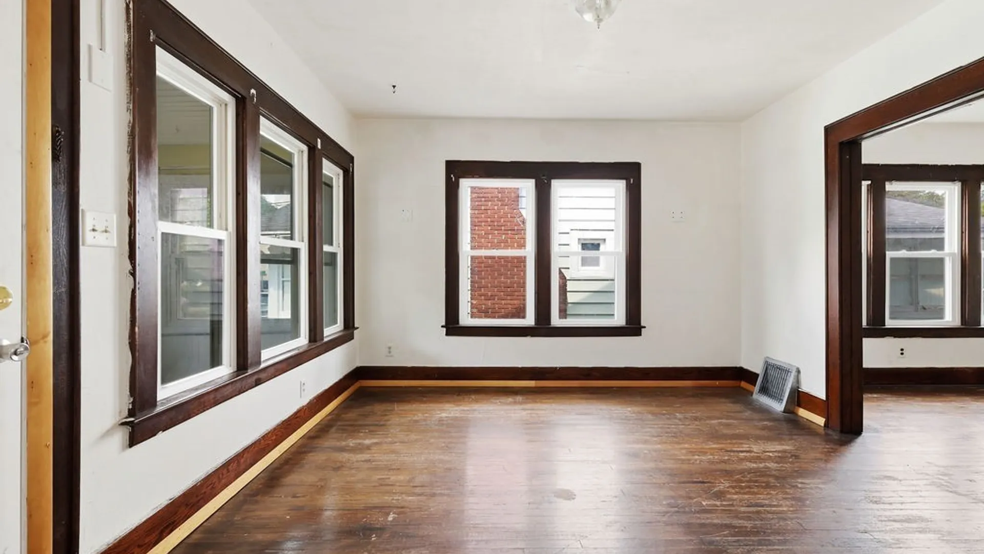 Property at 136 Wadsworth Street, Syracuse, NY 13203 23
