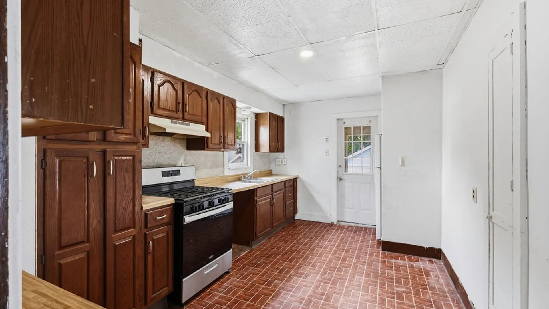 Property at 136 Wadsworth Street, Syracuse, NY 13203 29