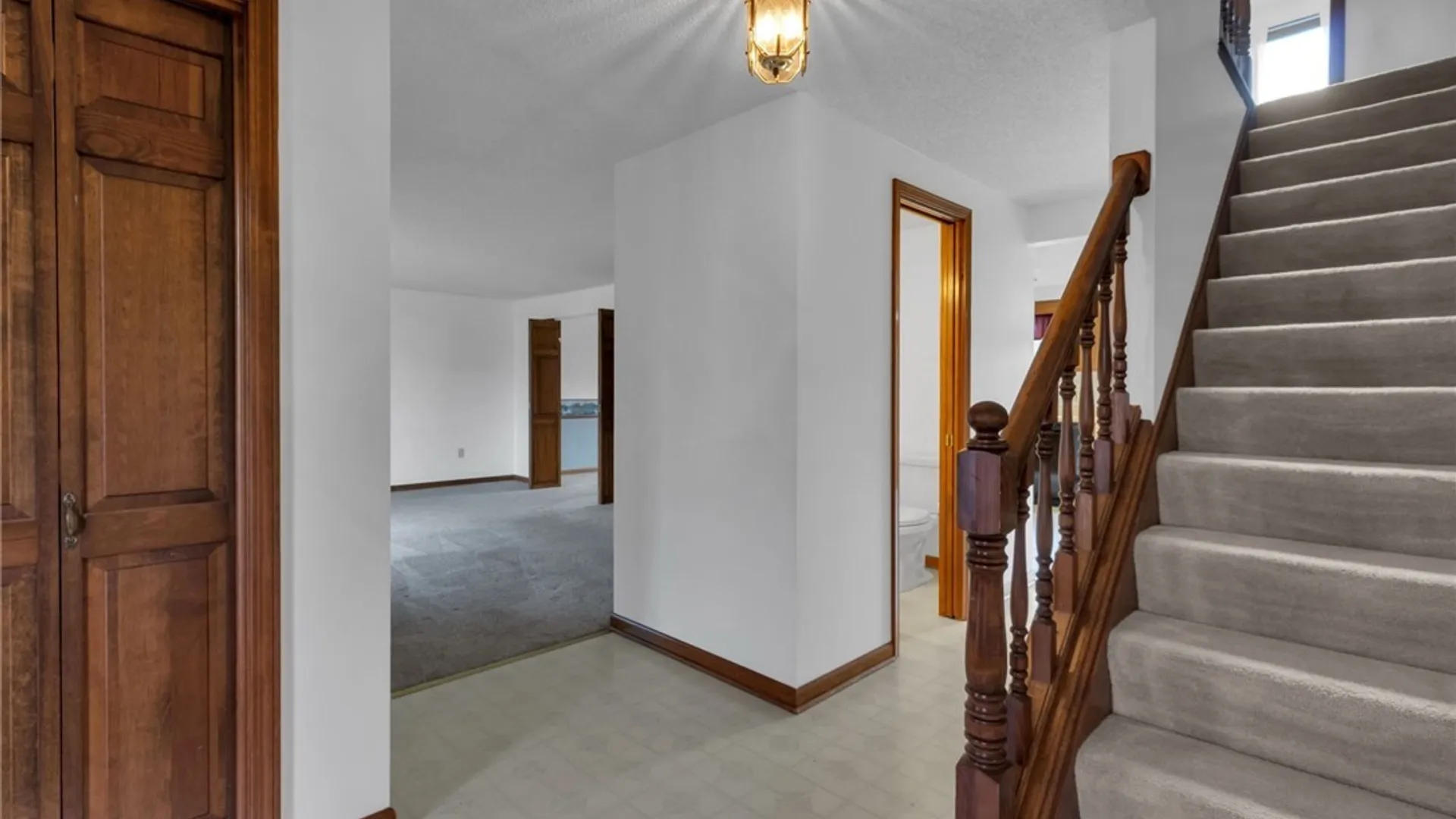 Property at 2570 David Drive, Wheatfield, NY 14304 4