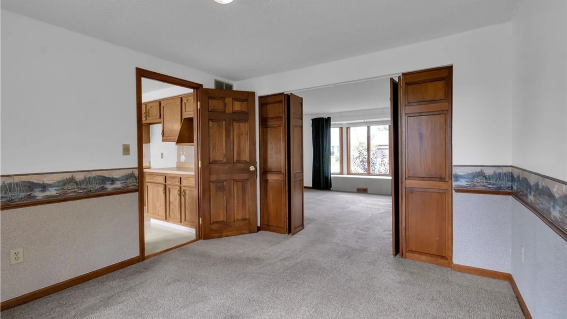 Property at 2570 David Drive, Wheatfield, NY 14304 13