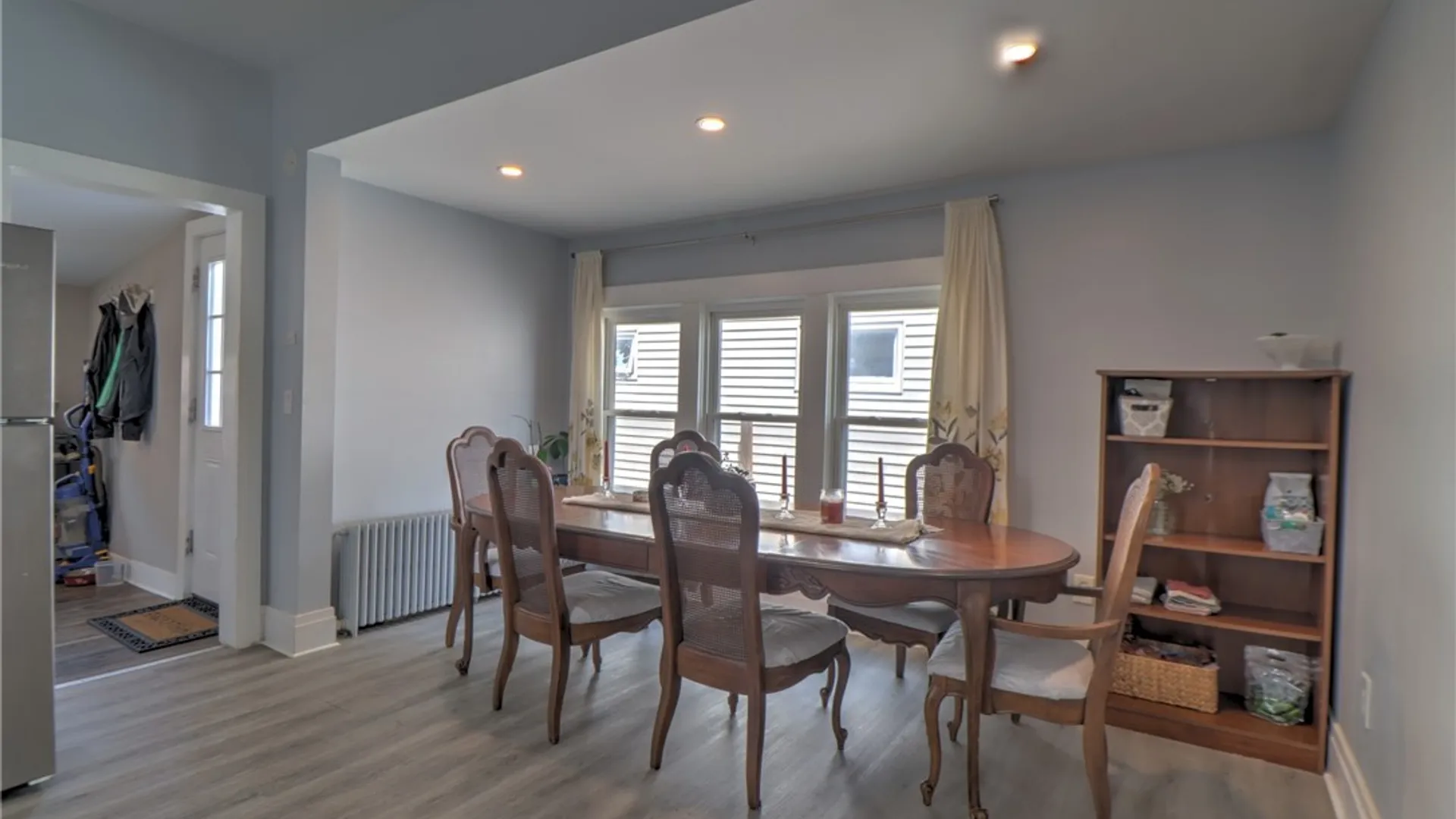 Property at 31 Alpine Place, Cheektowaga, NY 14225 7