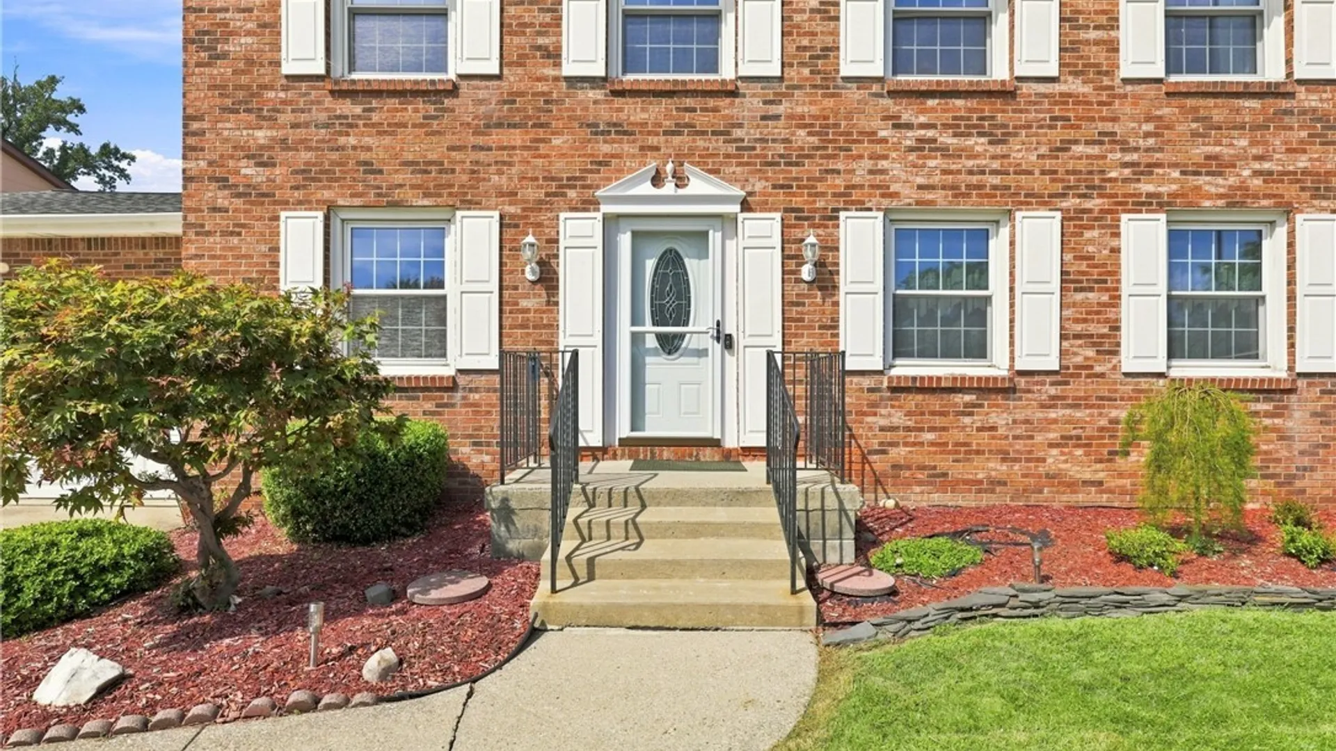 Property at 62 Deerchase Road, West Seneca, NY 14224 3