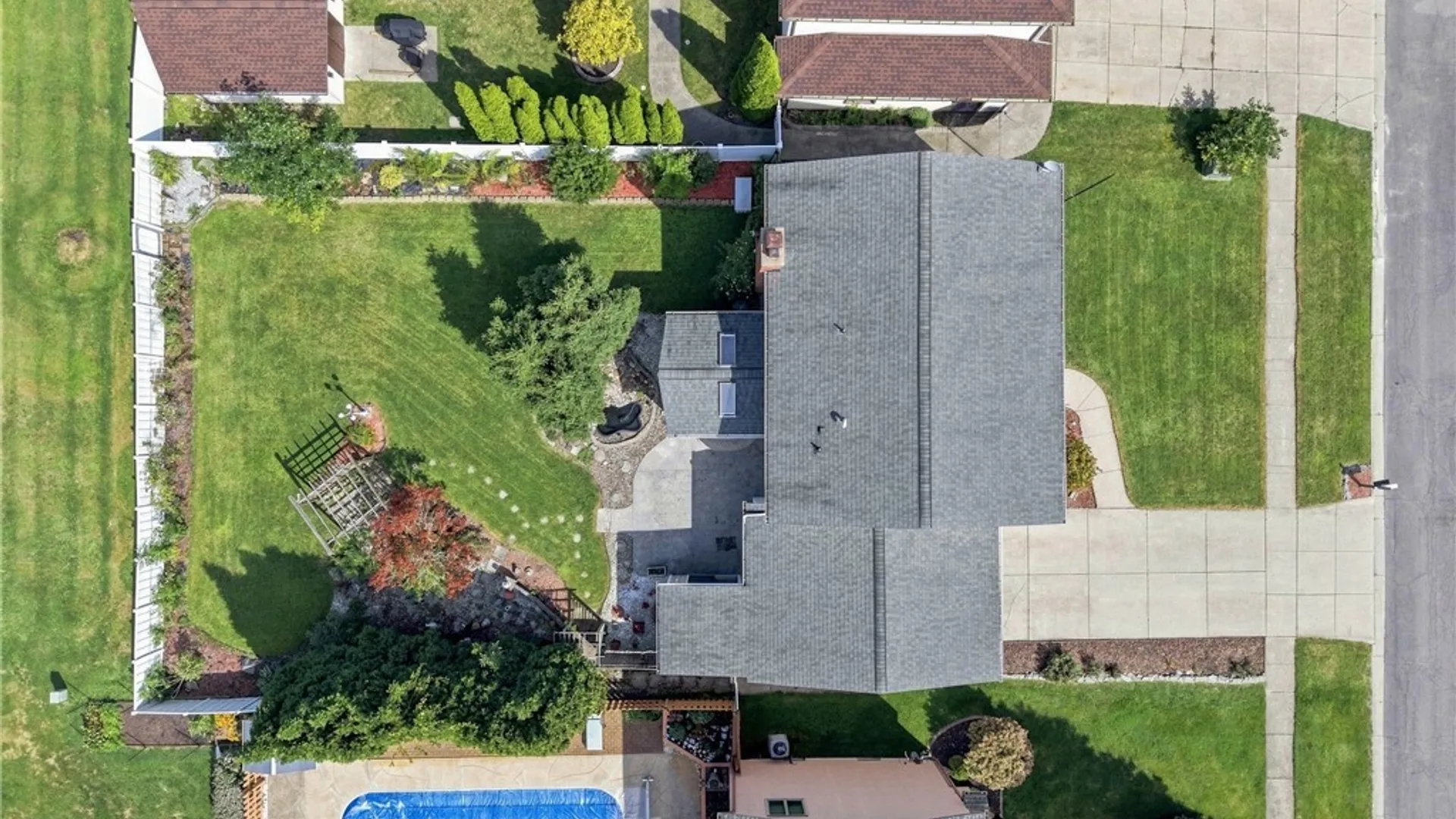 Property at 62 Deerchase Road, West Seneca, NY 14224 7