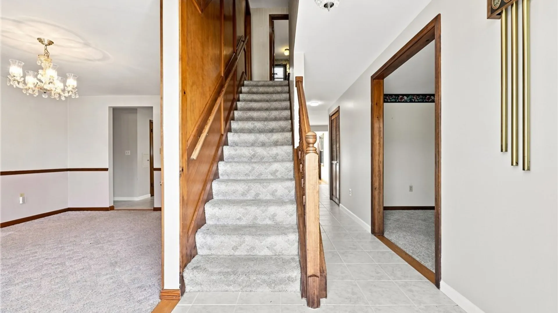 Property at 62 Deerchase Road, West Seneca, NY 14224 12
