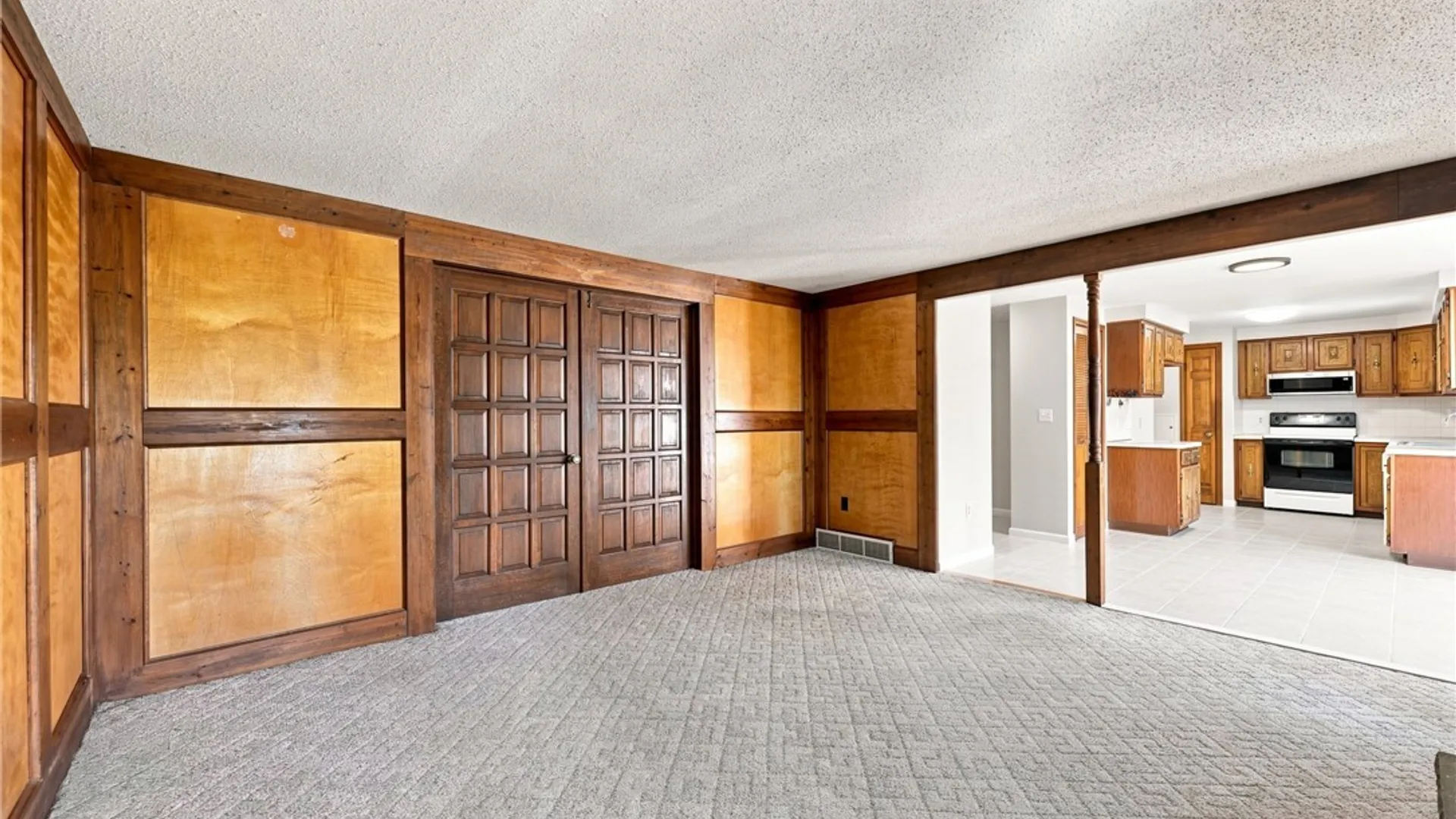 Property at 62 Deer Chase Road, West Seneca, NY 14224 25