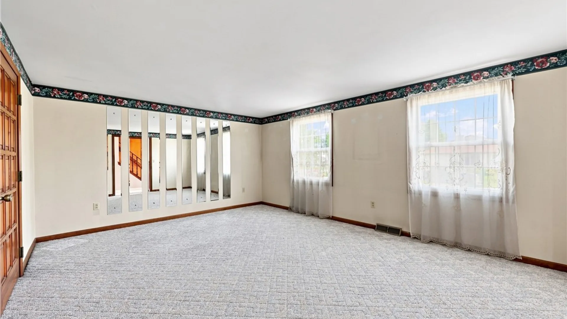 Property at 62 Deerchase Road, West Seneca, NY 14224 27
