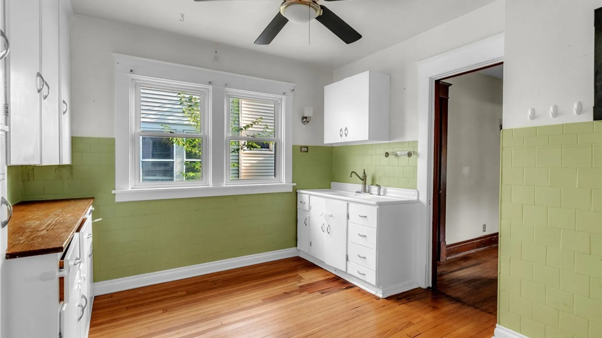 Property at 90 Norwalk Avenue, Buffalo, NY 14216 11