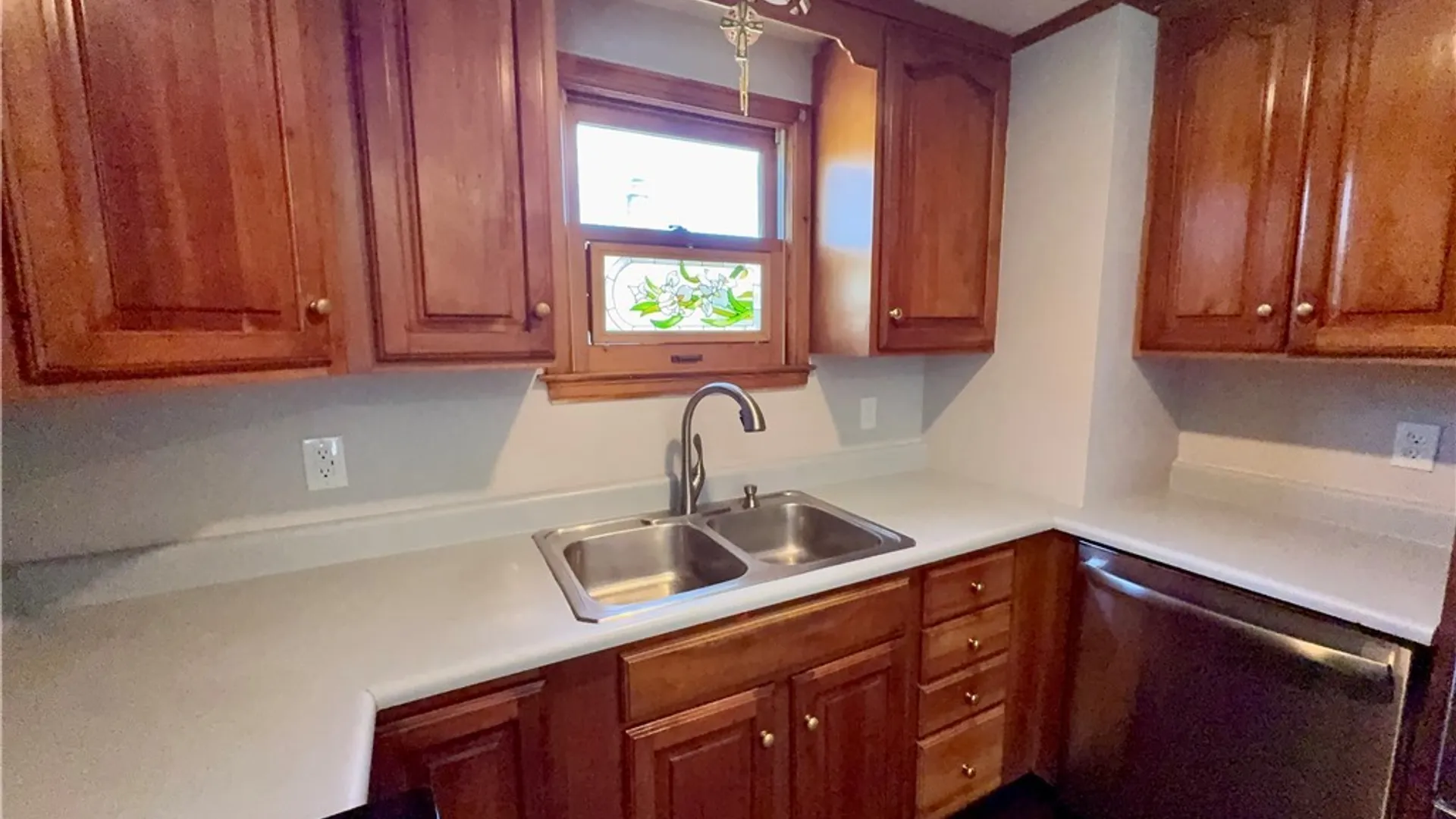 Property at 16 Yvonne Avenue, Cheektowaga, NY 14225 7
