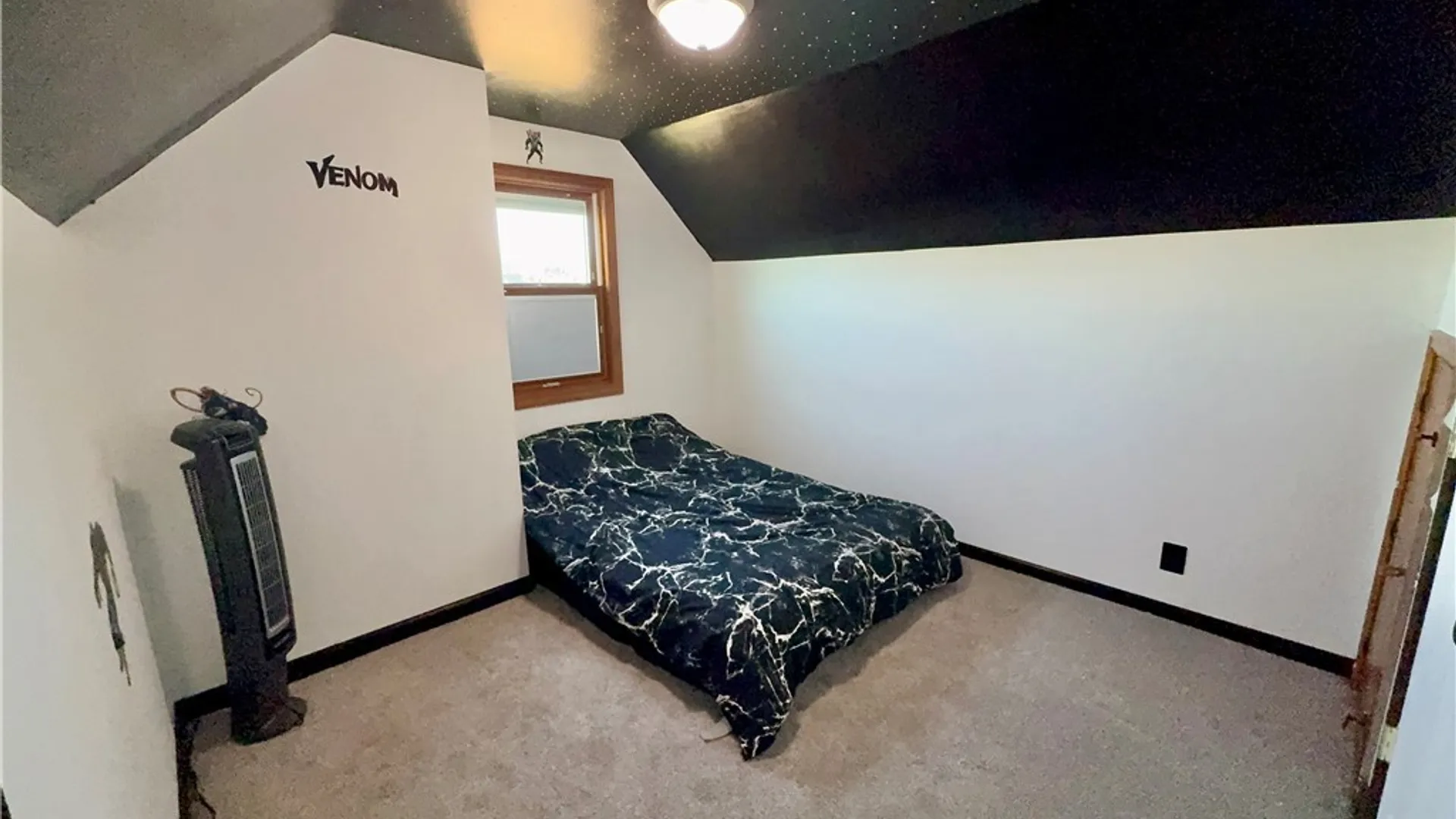 Property at 16 Yvonne Avenue, Cheektowaga, NY 14225 10