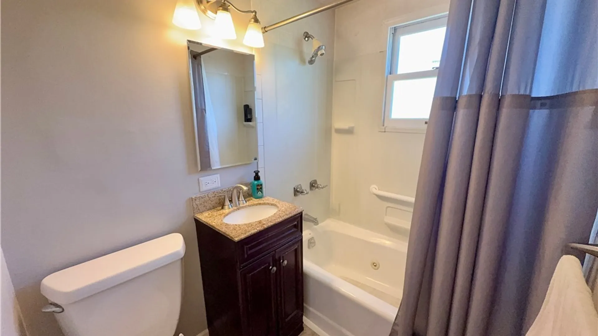 Property at 16 Yvonne Avenue, Cheektowaga, NY 14225 12