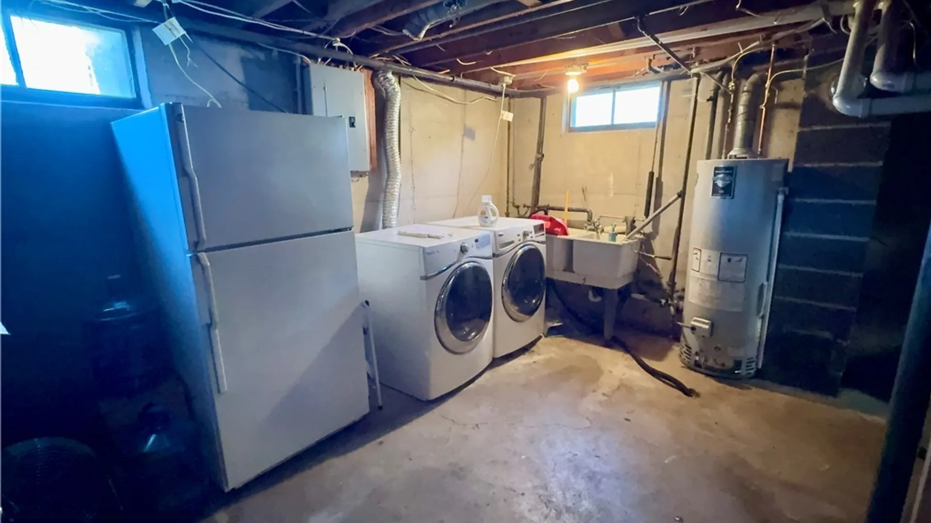 Property at 16 Yvonne Avenue, Cheektowaga, NY 14225 16