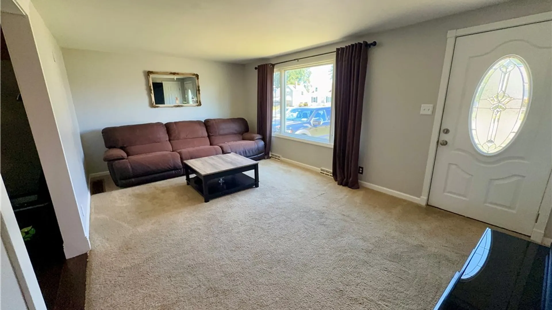 Property at 16 Yvonne Avenue, Cheektowaga, NY 14225 3