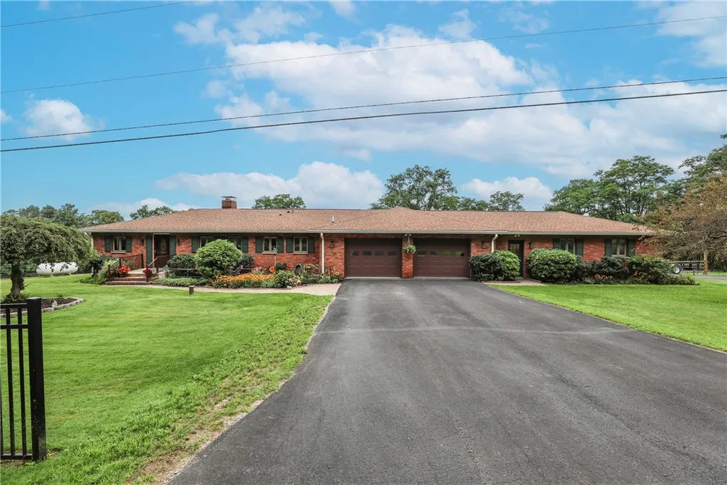 Property at 167 Jennings Road, Veteran, NY 14845
