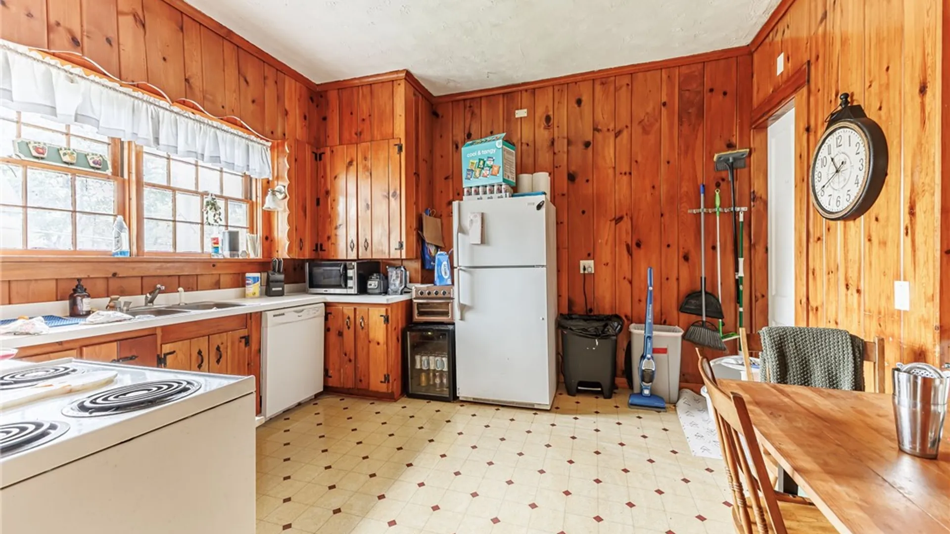 Property at 41 Park Ave Avenue, Sweden, NY 14420 9