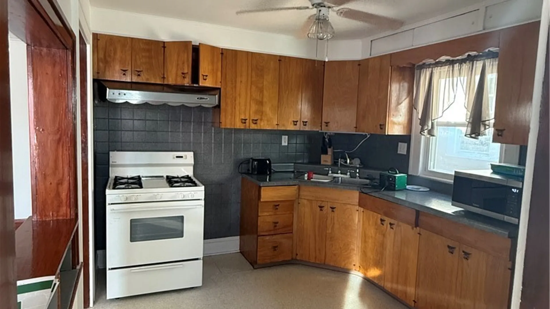 Property at 258 Abbott Road, Buffalo, NY 14220 4