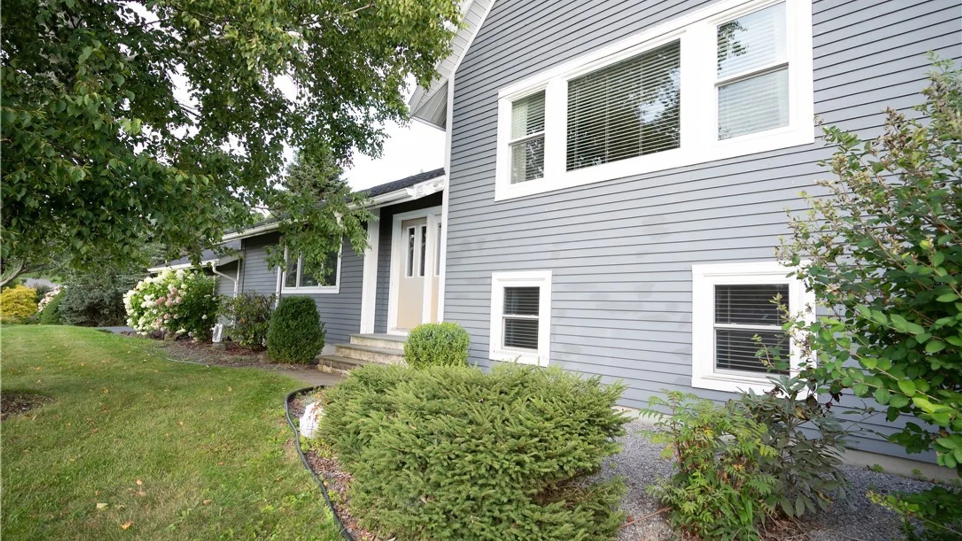 Property at 3308 Walden Oaks Boulevard, Cortlandville, NY 13045 4