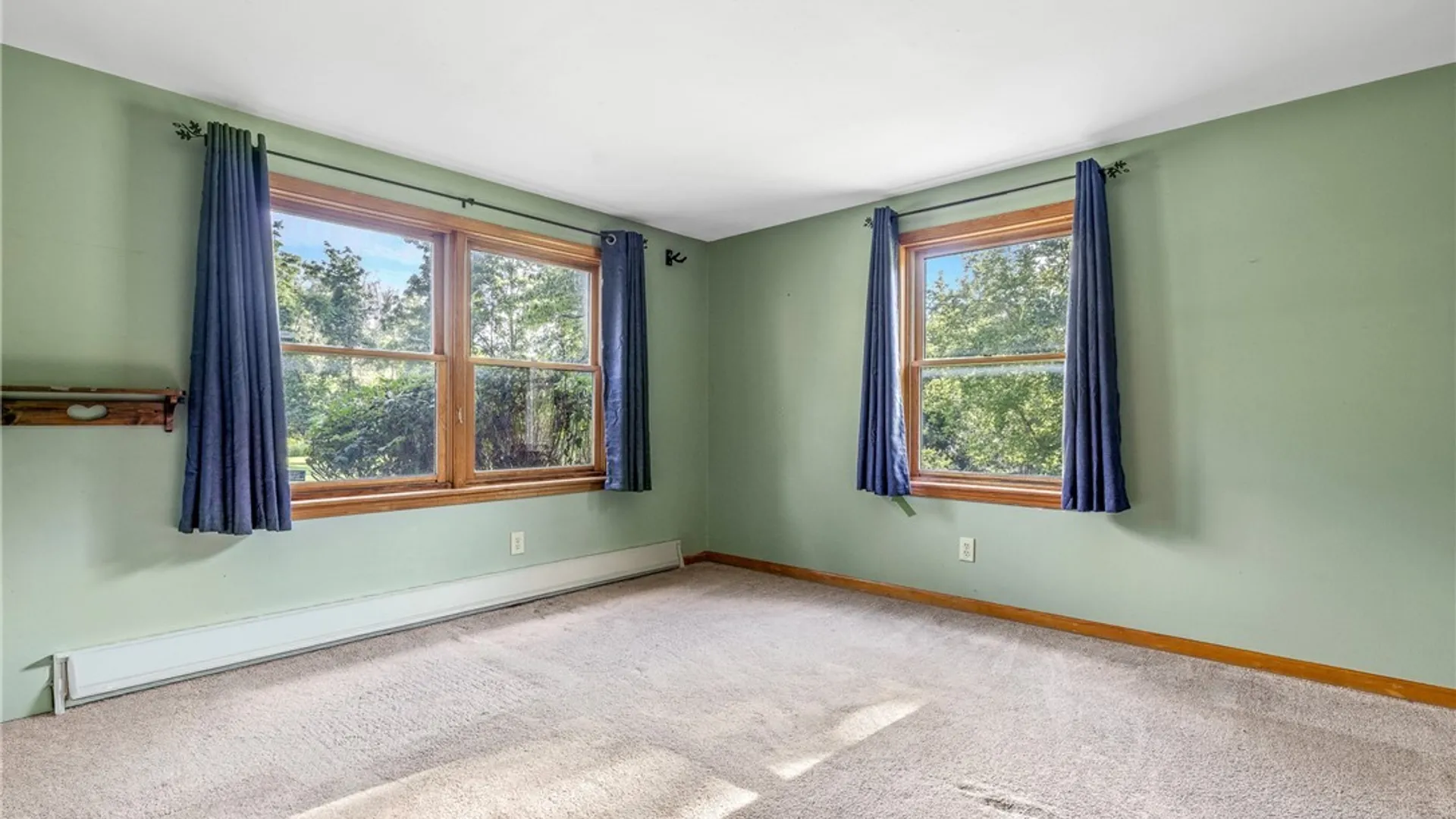 Property at 5900 Creekview Drive, Clarence, NY 14032 38
