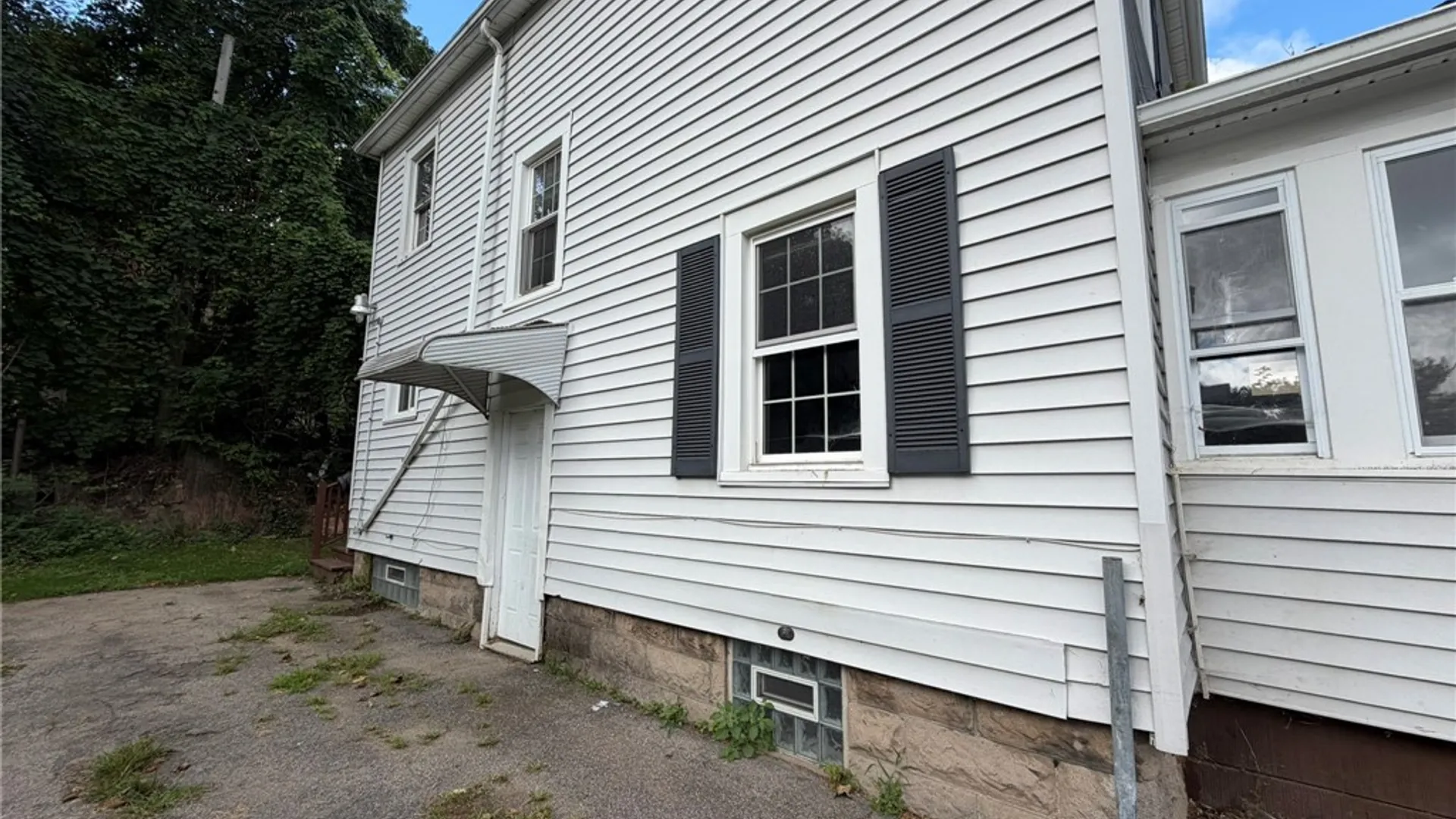 Property at 19 Leo Street, Rochester, NY 14621 5