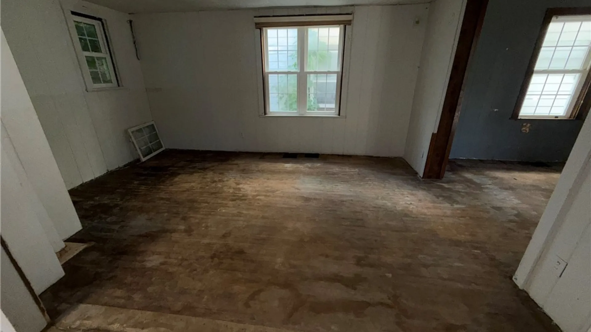 Property at 19 Leo Street, Rochester, NY 14621 13
