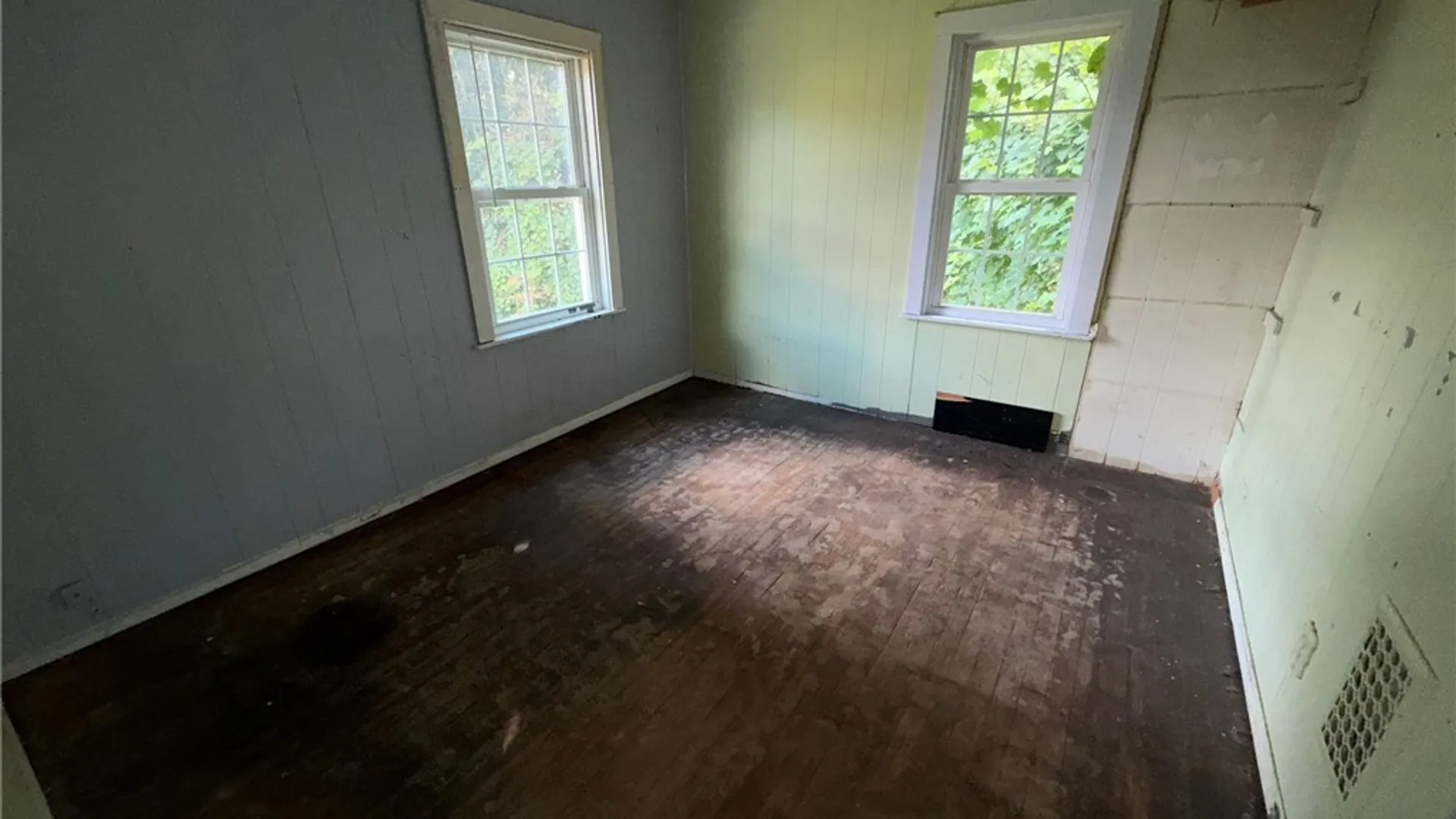 Property at 19 Leo Street, Rochester, NY 14621 16