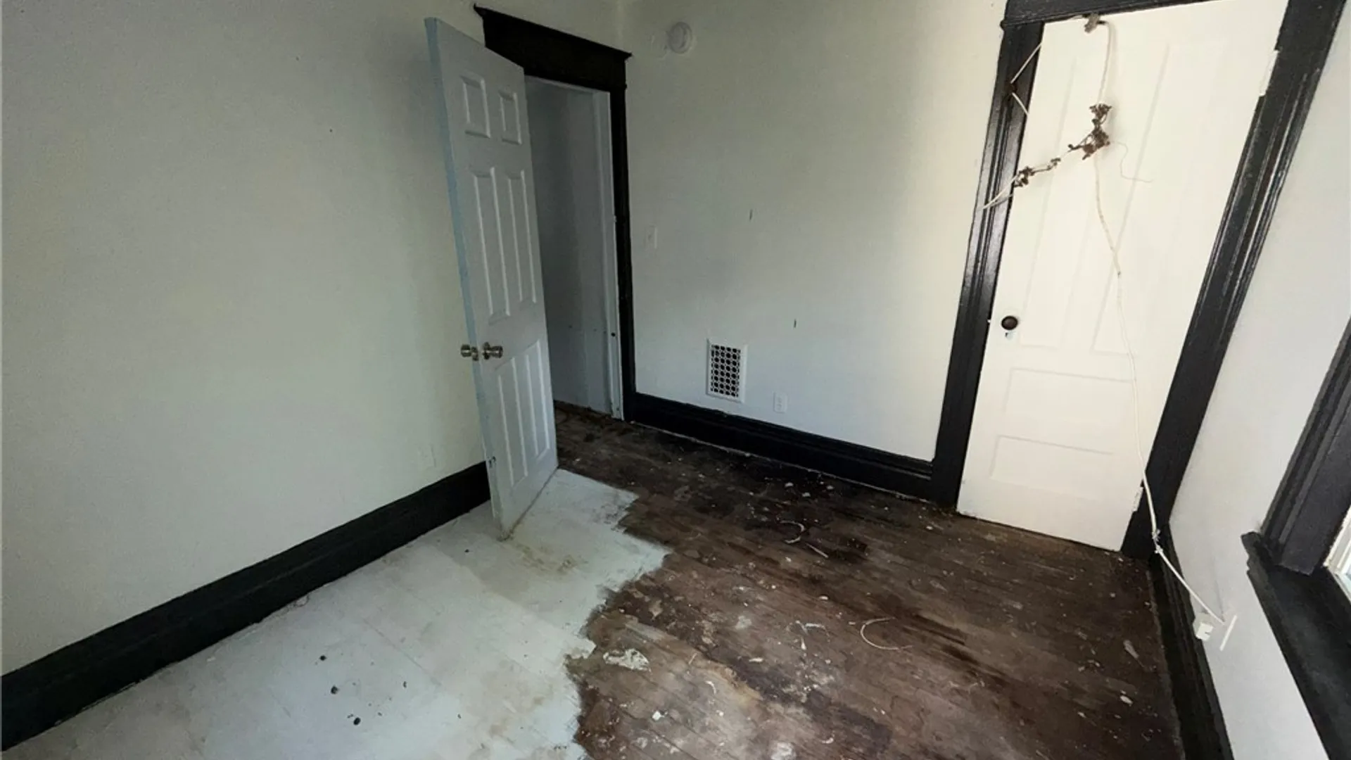 Property at 19 Leo Street, Rochester, NY 14621 19