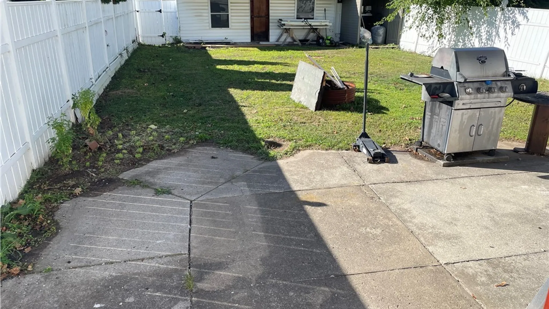 Property at 1537 Lemoyne Avenue, Syracuse, NY 13208 5