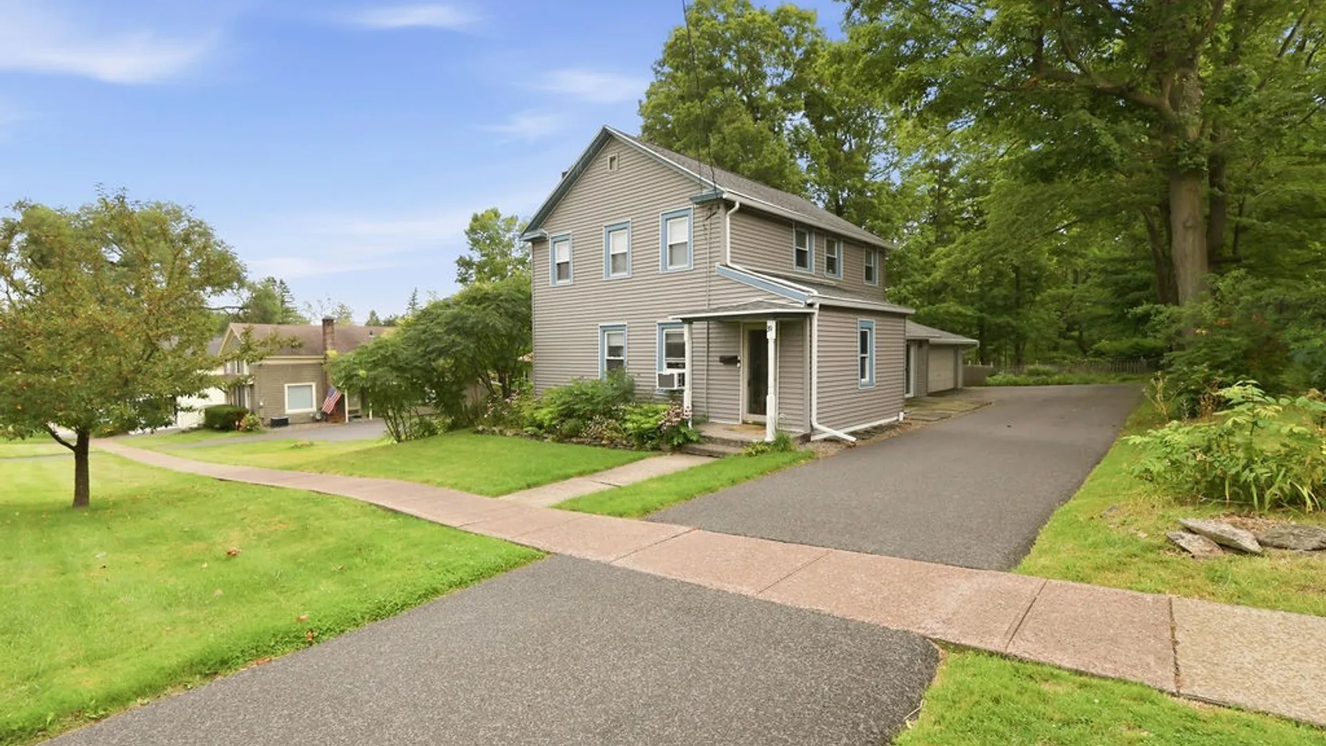 Property at 39 Nelson Street, Cazenovia, NY 13035 4
