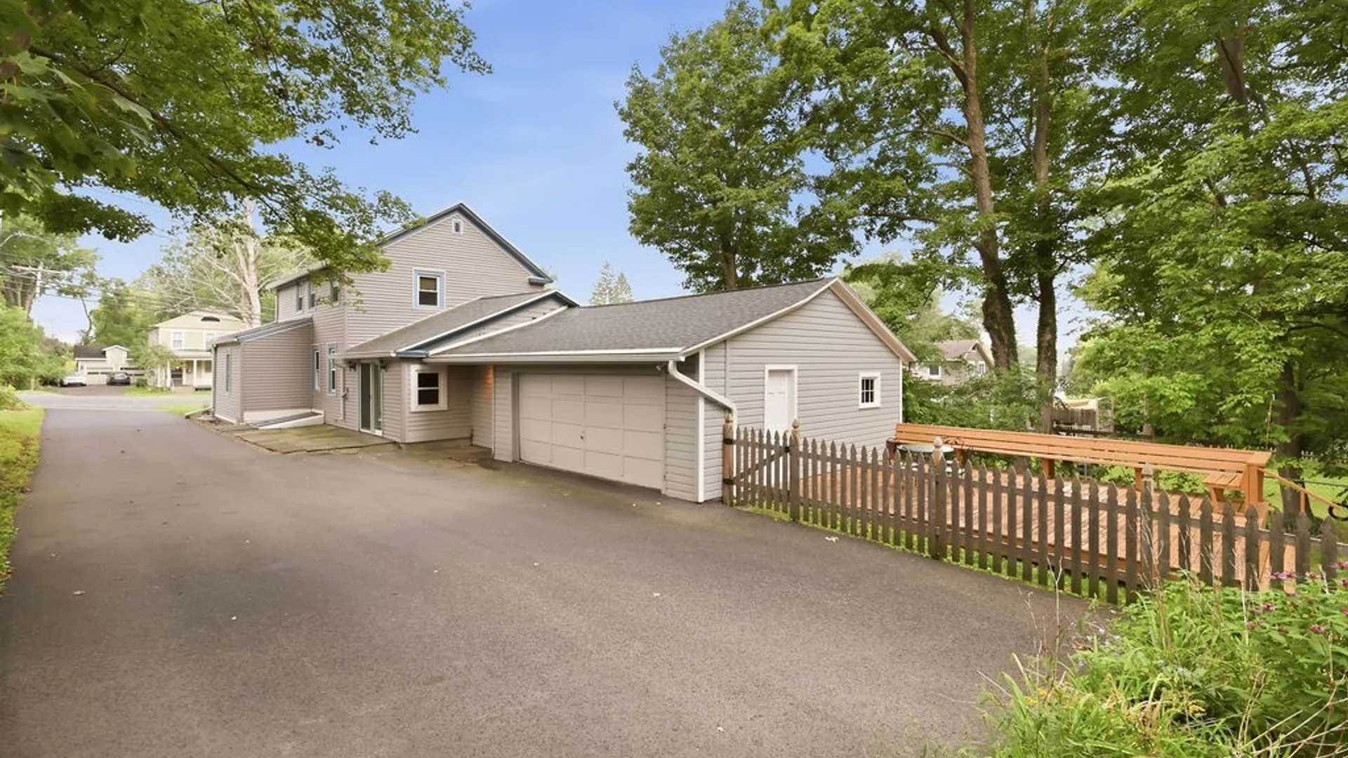 Property at 39 Nelson Street, Cazenovia, NY 13035 8