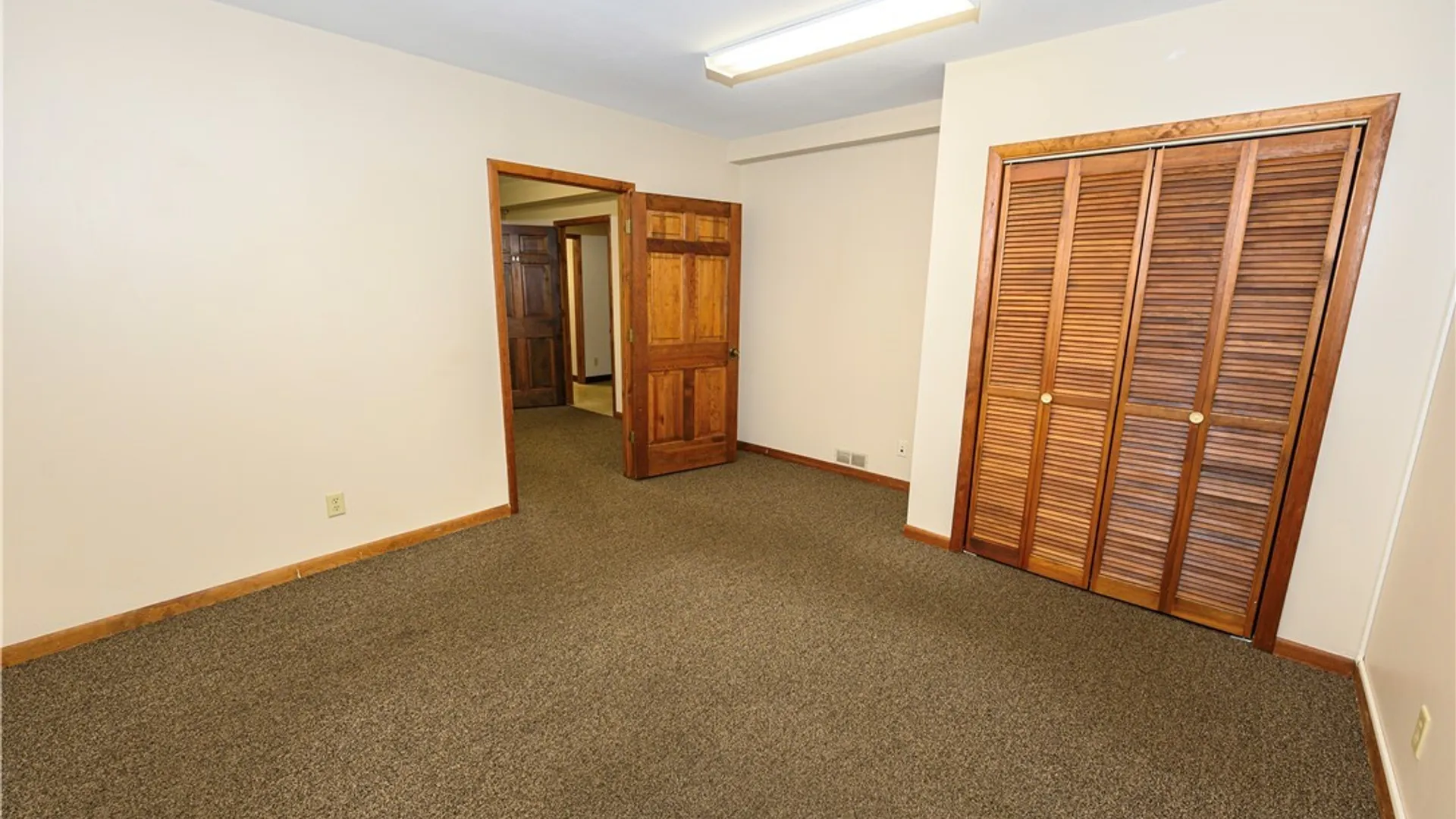 Property at 2500 Brewerton Rd Road, Salina, NY 13211 12