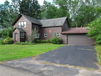 Property at 17015 Ontario Road, Hanover, NY 14081