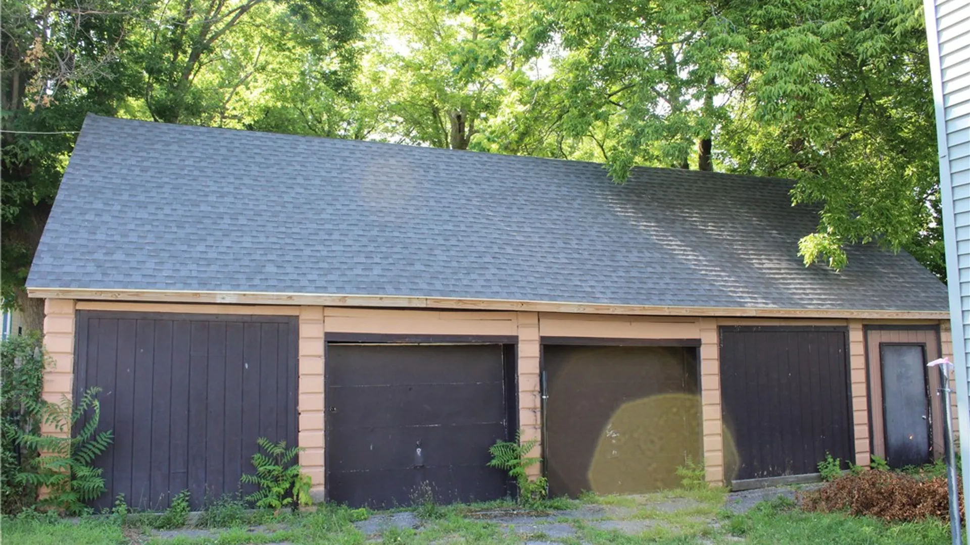 Property at 495 Hudson Avenue, Rochester, NY 14605 7