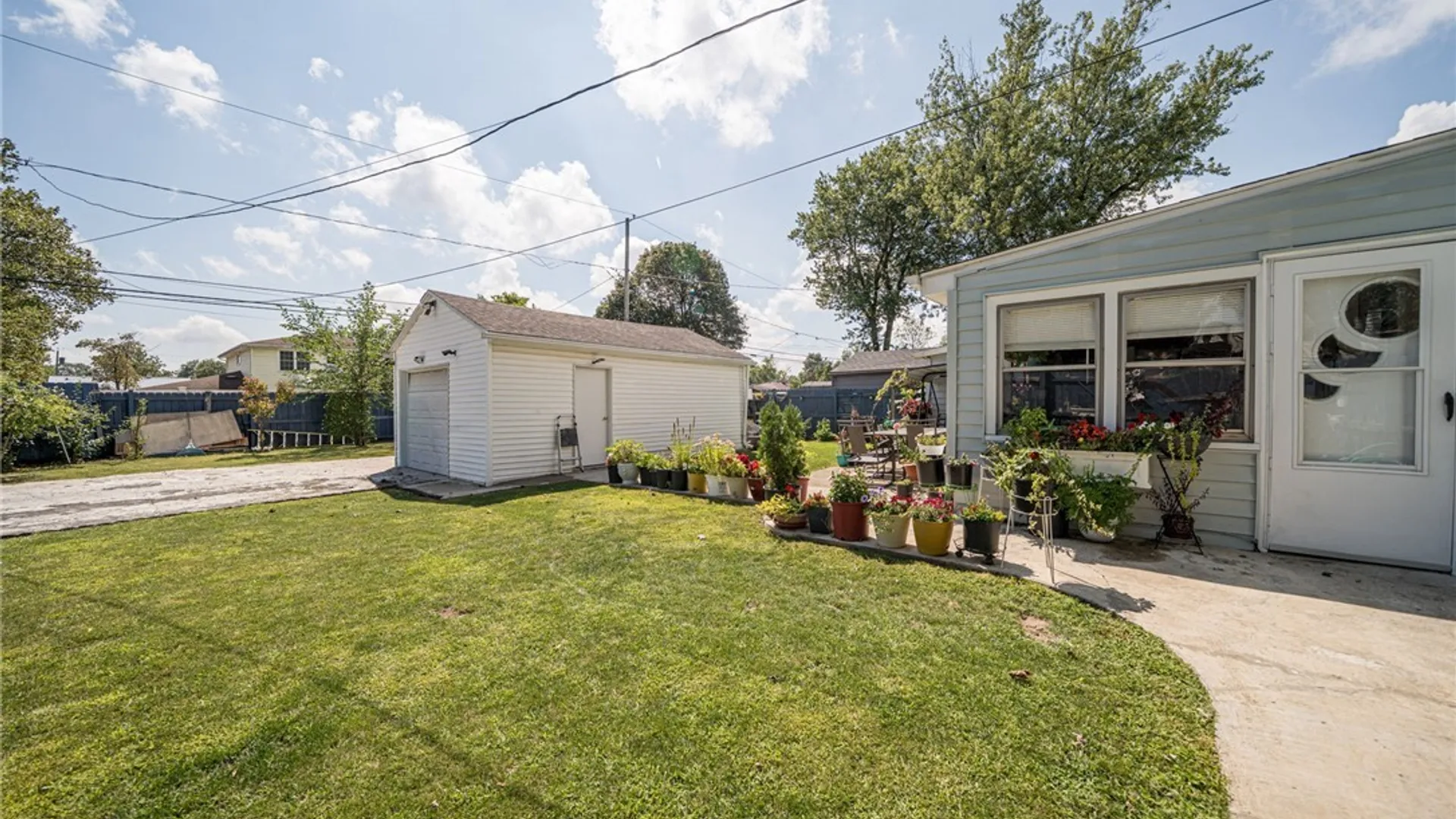 Property at 65 Gardenvale Drive, Cheektowaga, NY 14225 11