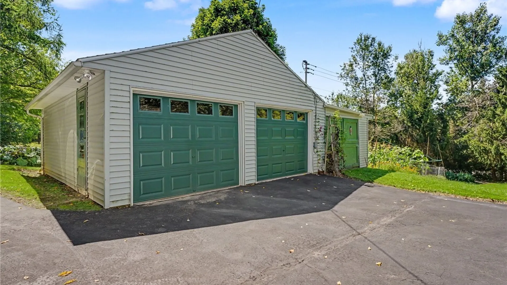 Property at 6667 Hunters Creek Road, Wales, NY 14139 7