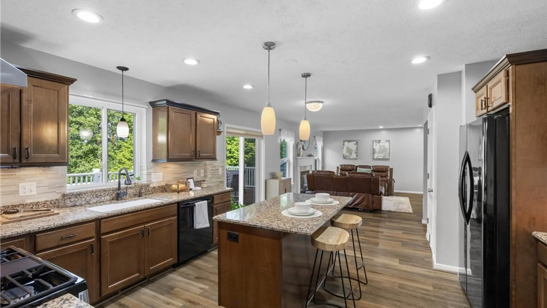 Property at 77 Rangers Court, Greece, NY 14612 16