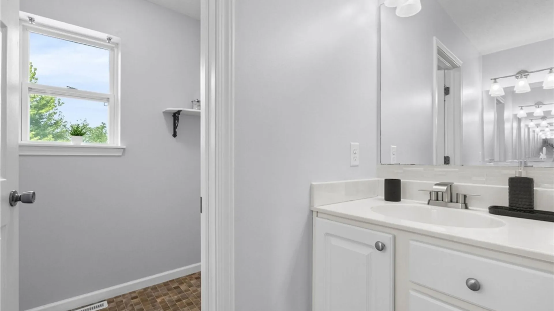 Property at 77 Rangers Court, Greece, NY 14612 32
