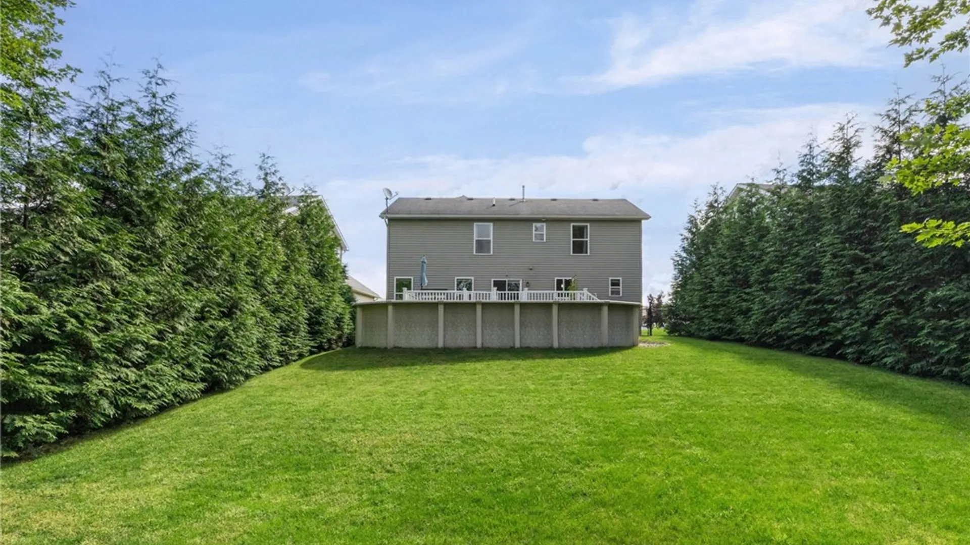 Property at 77 Rangers Court, Greece, NY 14612 45