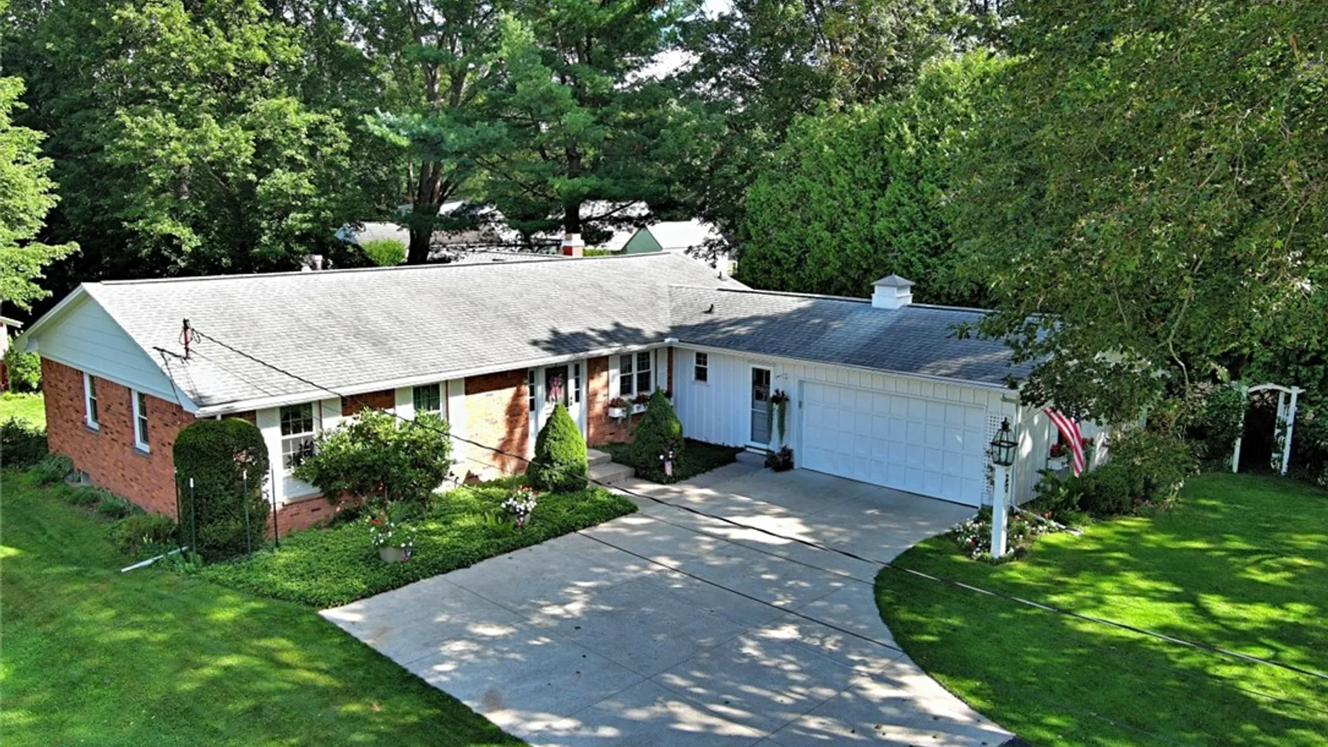 Property at 27 Ellis Avenue, Concord, NY 14141 3