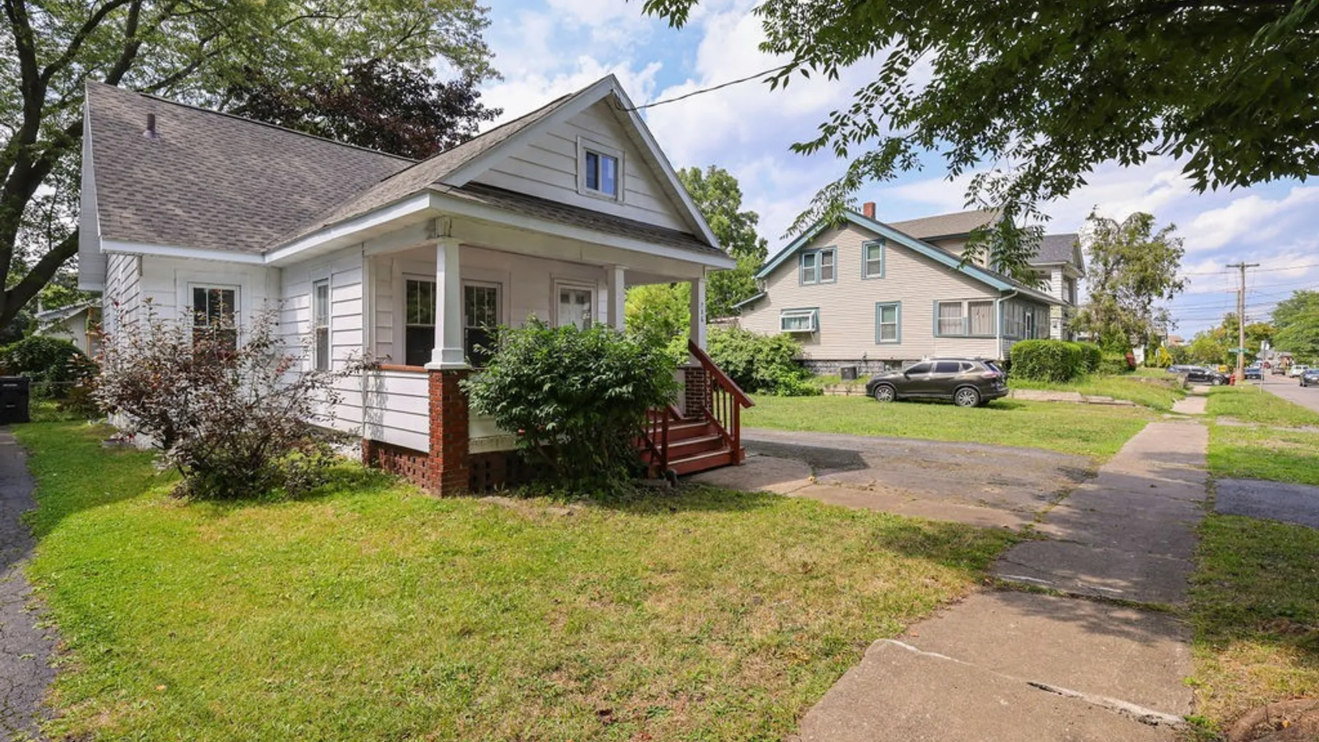 Property at 216 S Midler Avenue, Syracuse, NY 13206 3