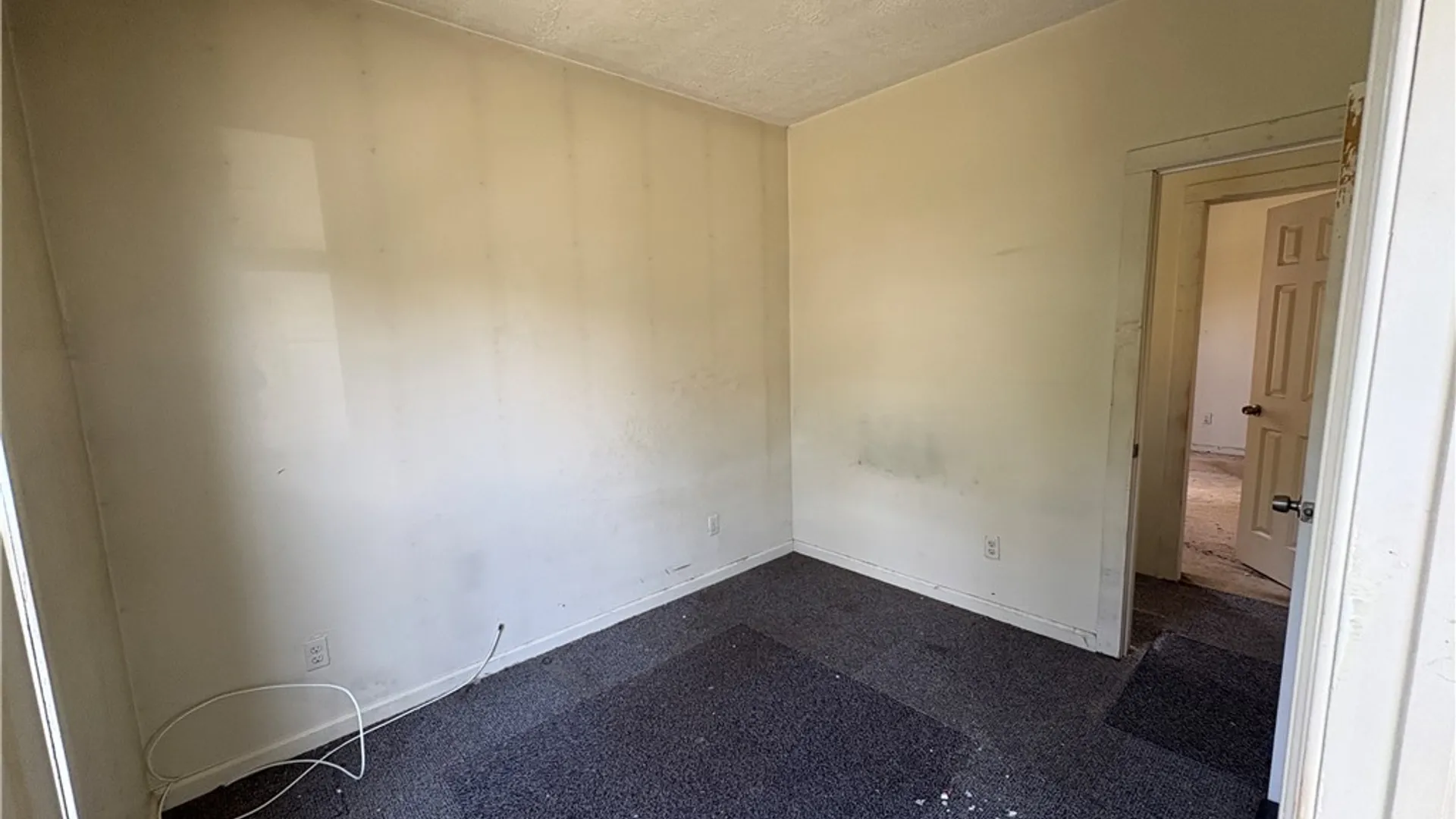 Property at 8 Immel Street, Rochester, NY 14606 10