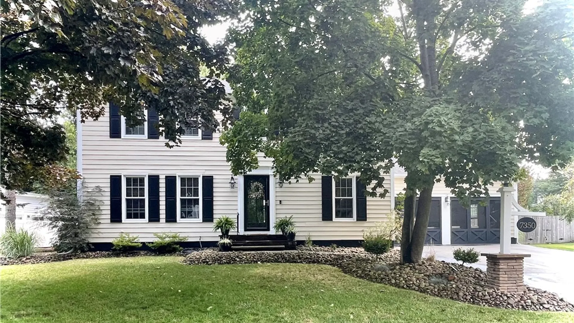 Property at 7350 Westgate Lane, Salina, NY 13090 3