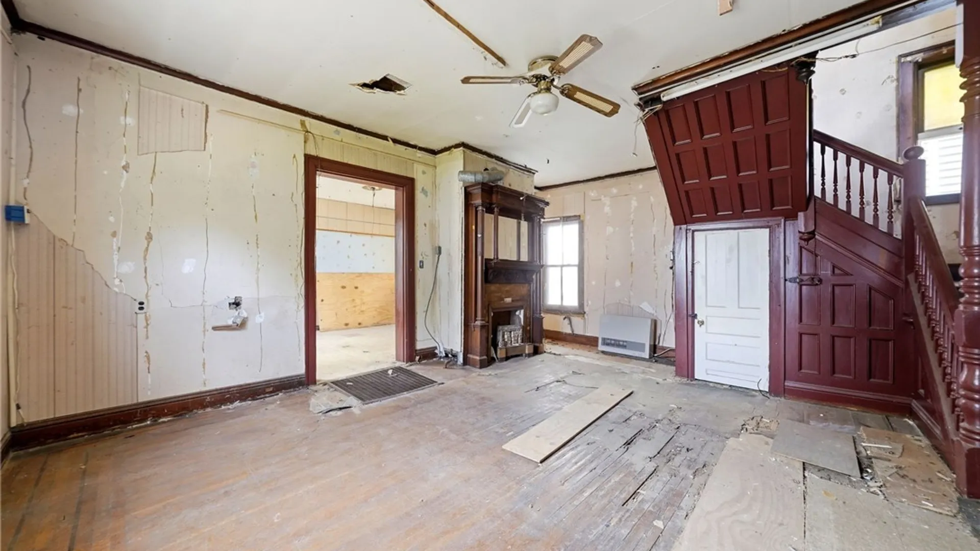 Property at 252 15th Street, Buffalo, NY 14213 7