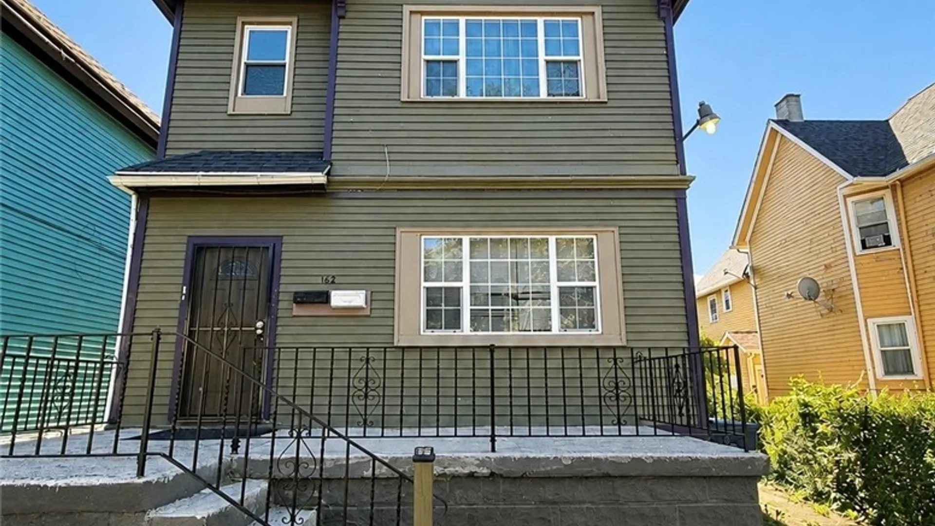 Property at 162 14th Street, Buffalo, NY 14213 3
