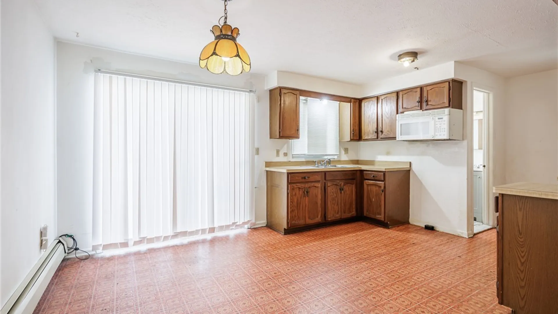 Property at 176 Villa St, Rochester, NY 14606 21