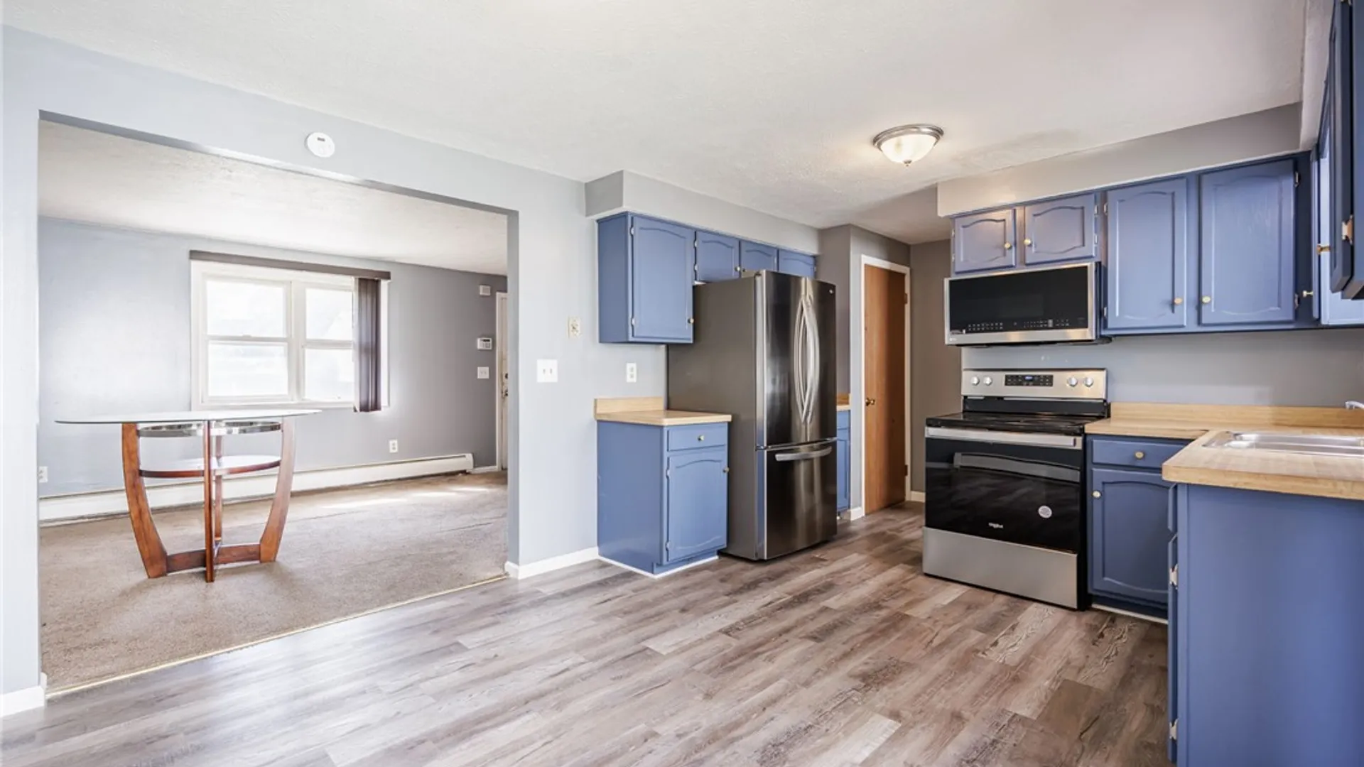 Property at 176 Villa St, Rochester, NY 14606 8