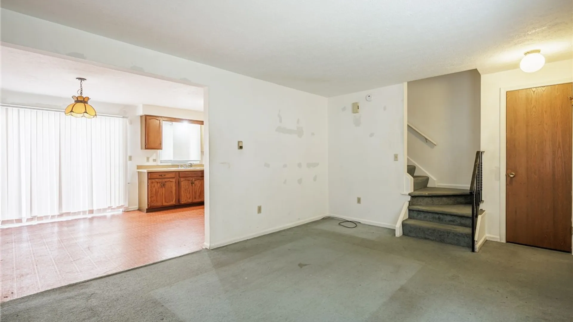 Property at 176 Villa St, Rochester, NY 14606 20