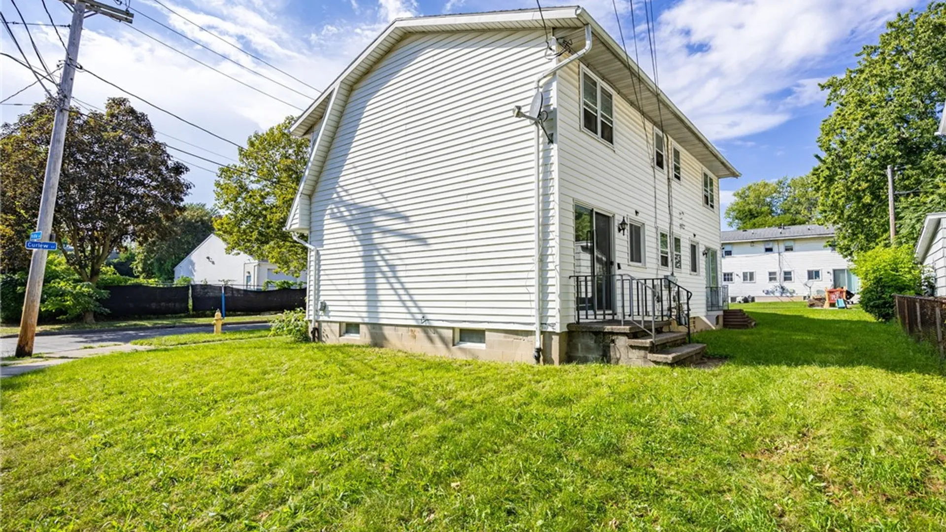 Property at 176 Villa St, Rochester, NY 14606 34
