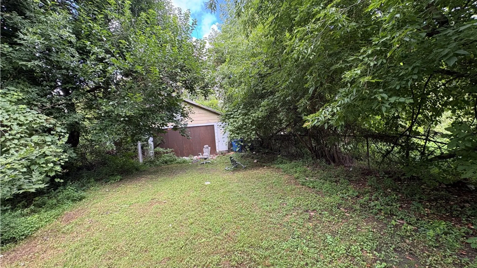 Property at 404 Emerson Street, Rochester, NY 14613 3