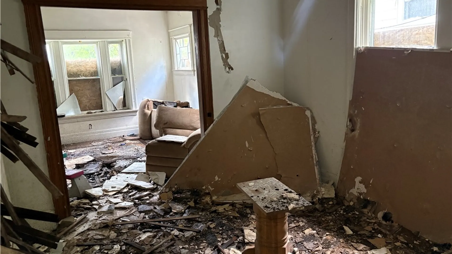 Property at 404 Emerson Street, Rochester, NY 14613 7
