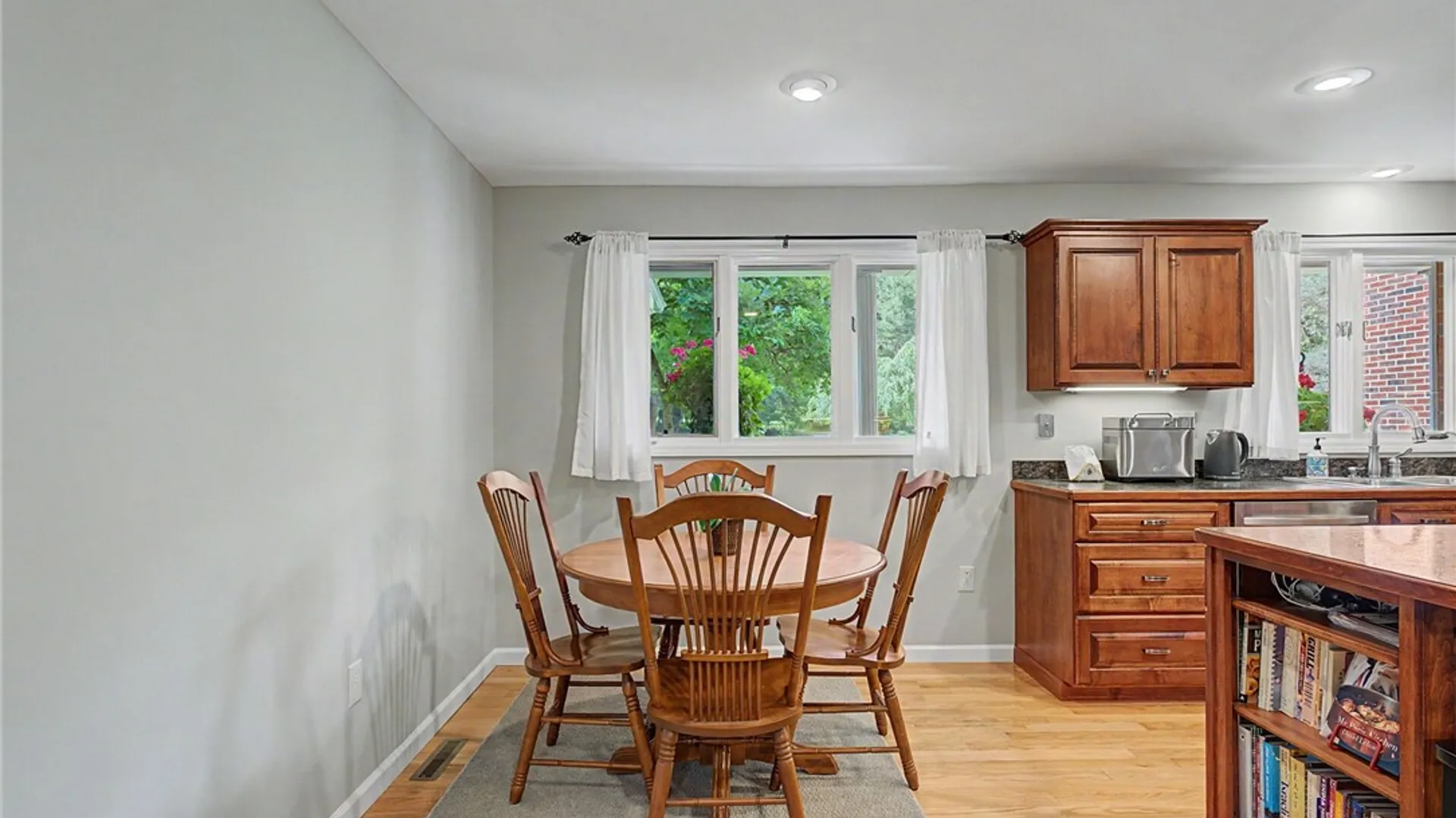 Property at 8 Van Tassel Way, Bradford Town, PA 16701 4