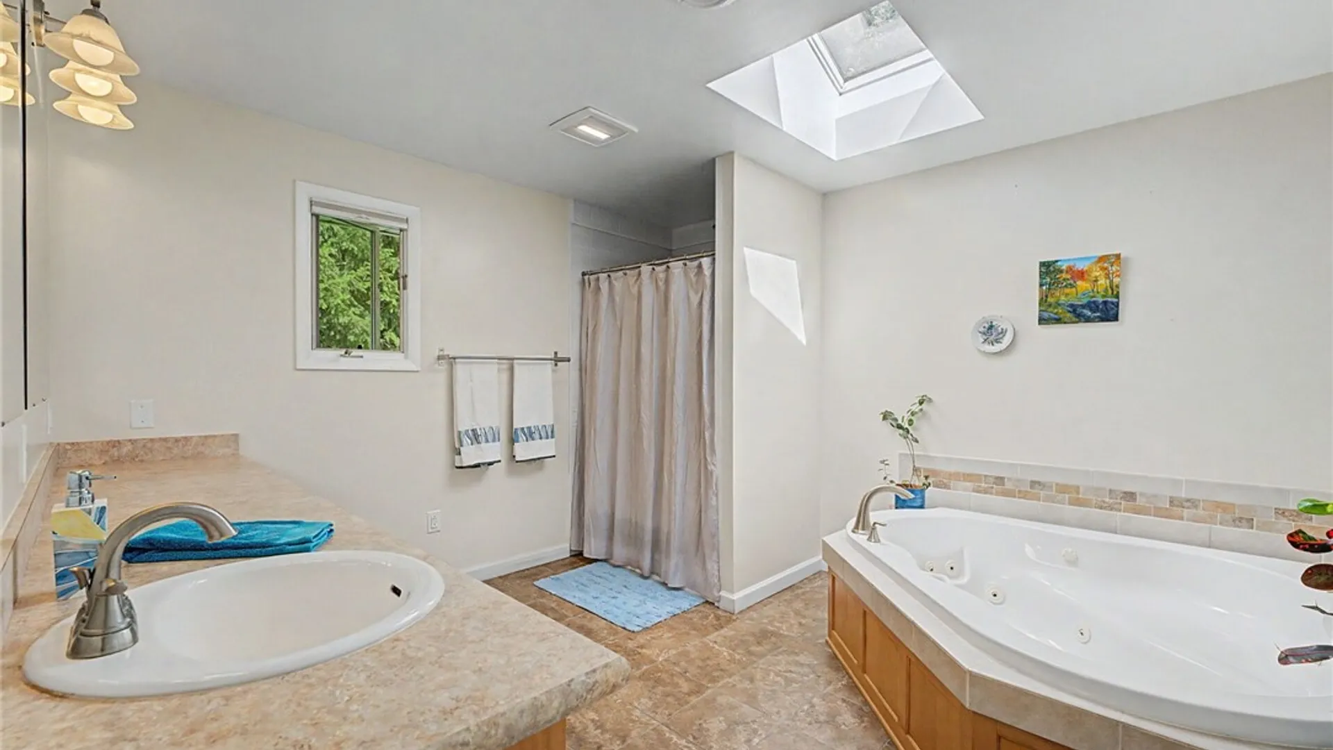 Property at 8 Van Tassel Way, Bradford Town, PA 16701 40